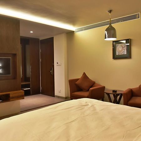 The Panchvati Hotel Раджкот Екстер'єр фото